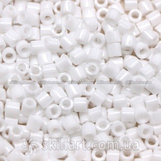 Бисер DBL-200 Miyuki Delica Beads 8/0 (натуральный, белый)
